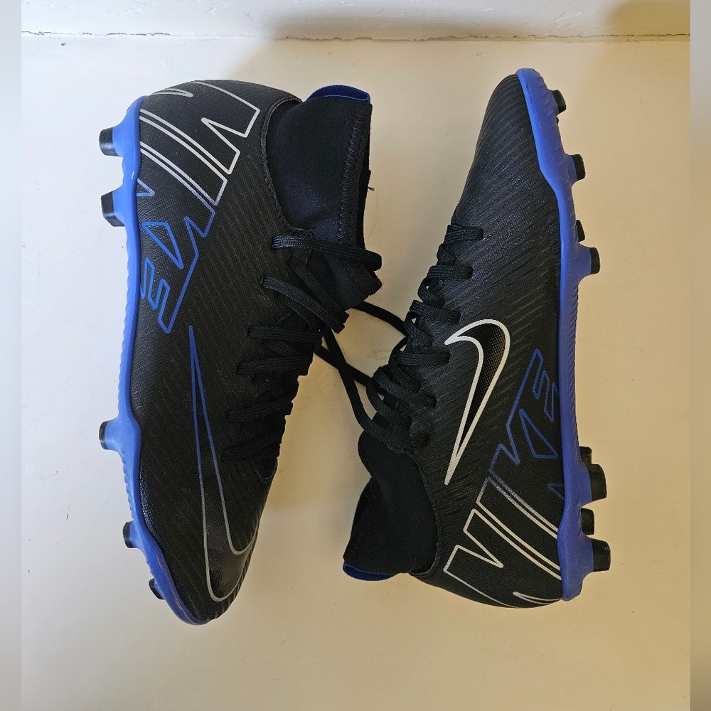 Nike Boys Soccer Cleats - Picture 5 of 6